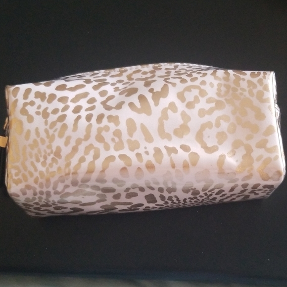 VICTORIA SECRET cosmetic case - Picture 4 of 6